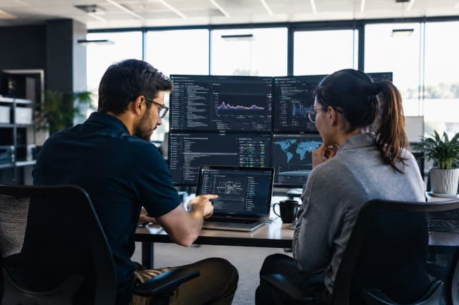 Why HostnExtra dedicated servers
